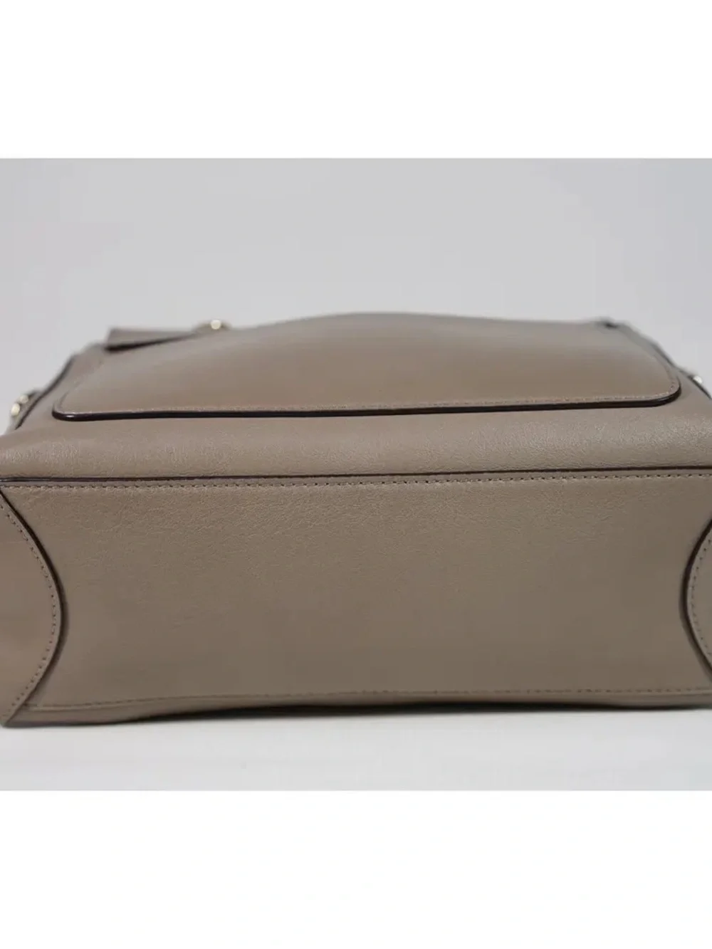 Chloe Faye Day Bag - Picture 3 of 11